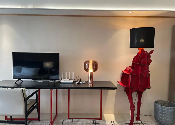 Luxurious European Style Penthouse Modern Apart Ment Cross City Of Dreams Okada Solaire Moa Airport